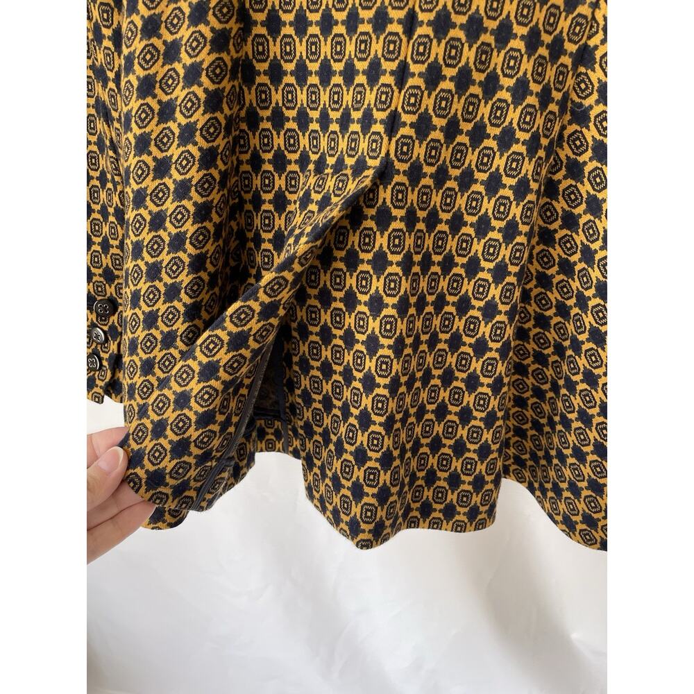 Cabi 3372 Kensington Proper Standout Jacket Medallion Blazer Womens M - Picture 8 of 10